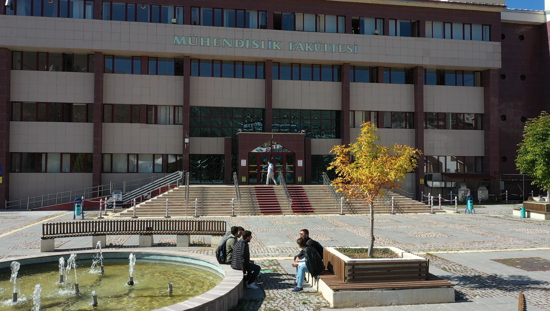 جامعة بايبورت - Bayburt Üniversitesi