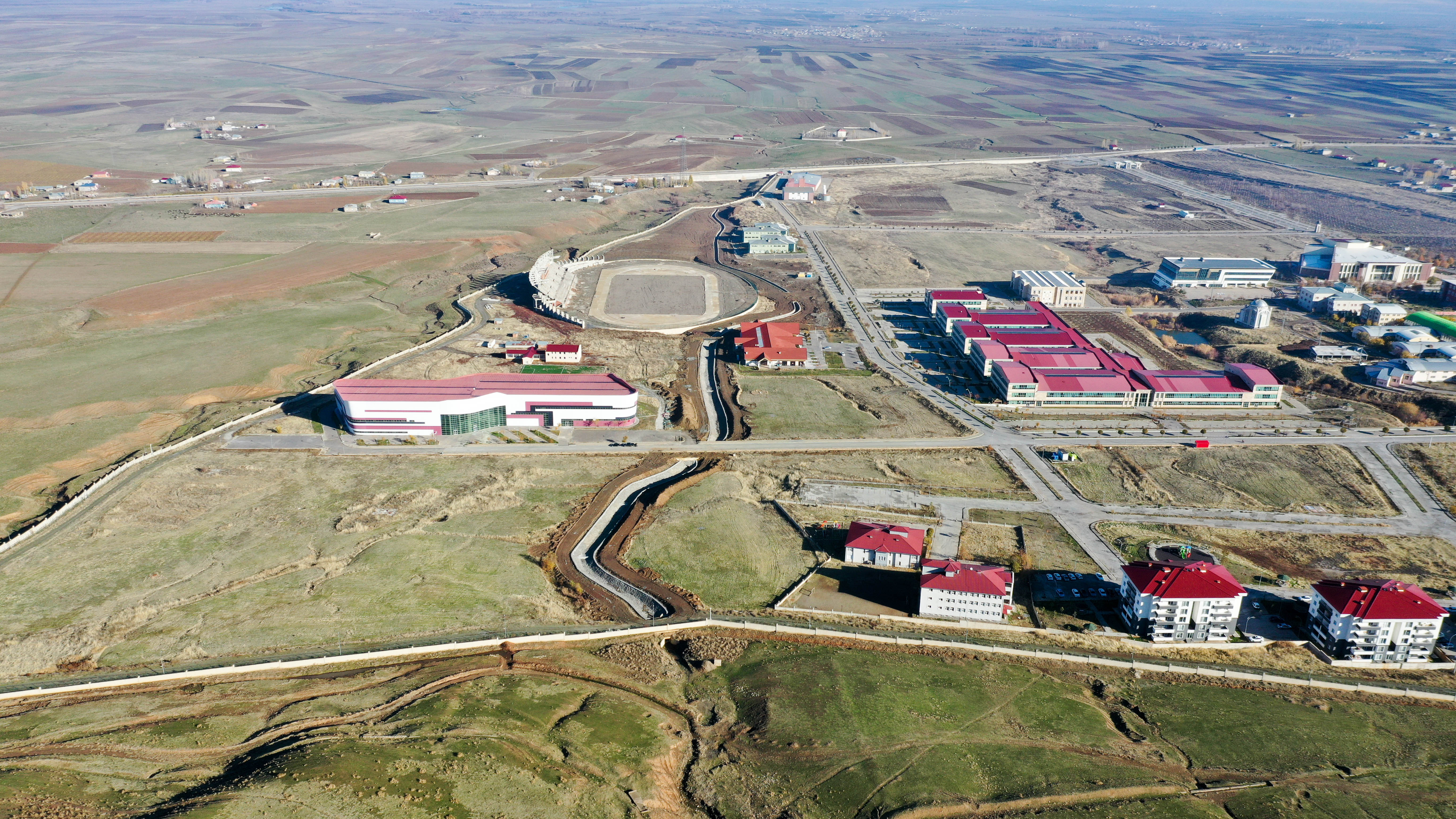 جامعة موش ألبارسلان -Muş Alparslan Üniversitesi