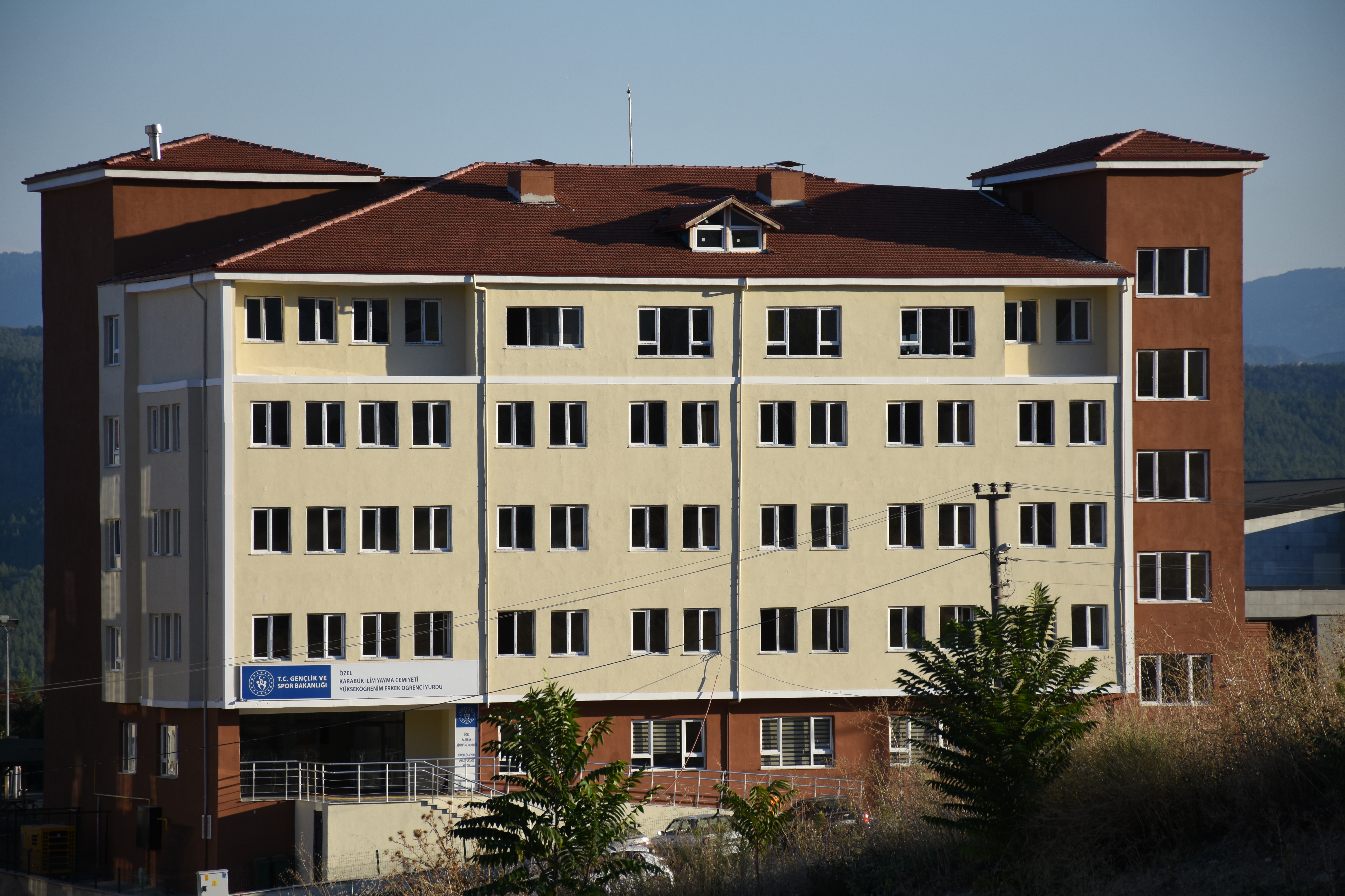 Karabük İlim Yayma Yükseköğretim Erkek Öğrenci Yurdu