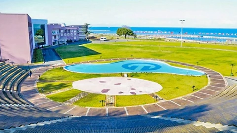 جامعة كارادينيز التقنية - Karadeniz Teknik Üniversitesi