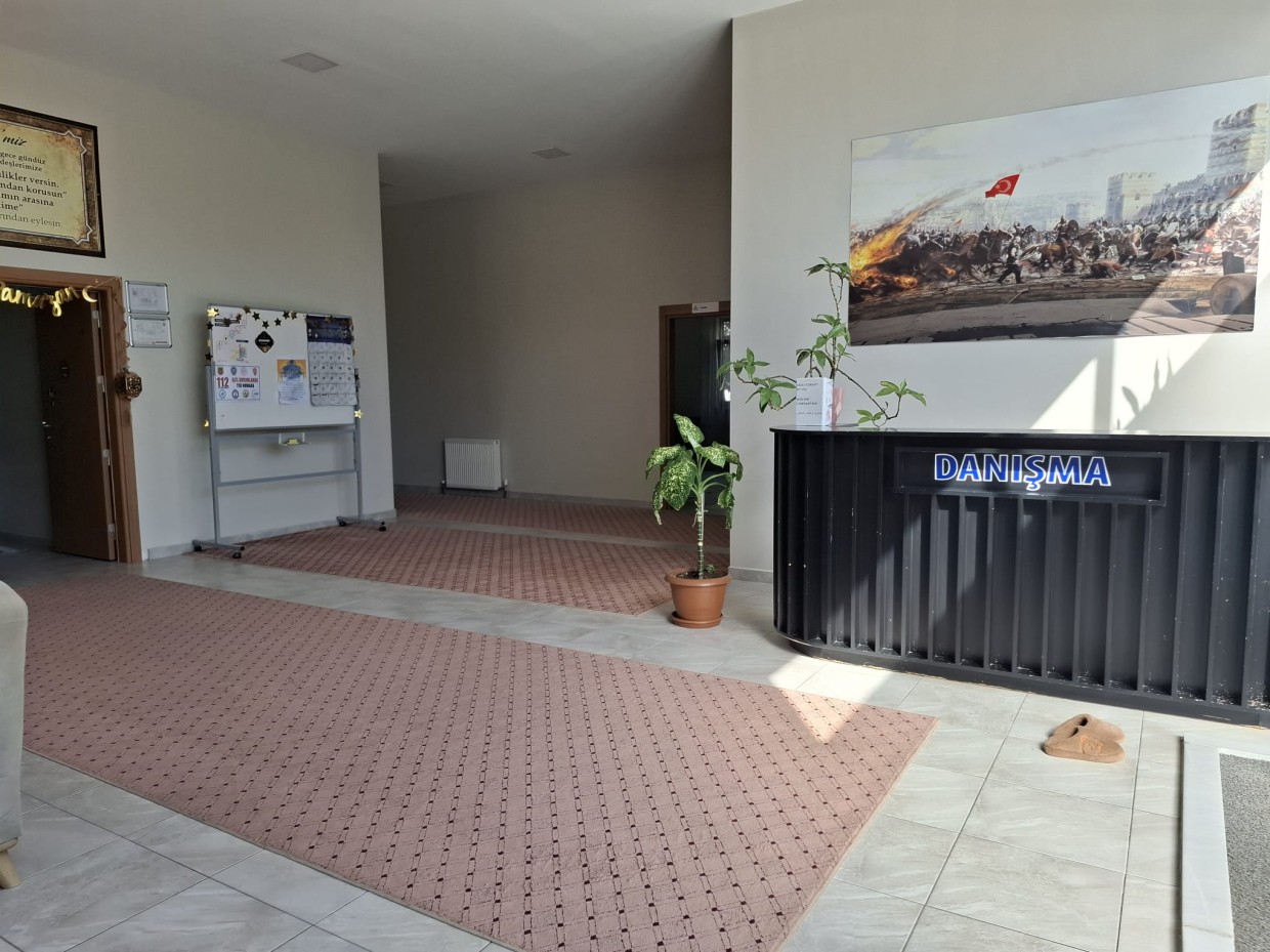 Özel Ensar Vakfı İstanbul Bağcılar Hazreti Hatice Yükseköğrenim Kız Öğrenci Yurdu