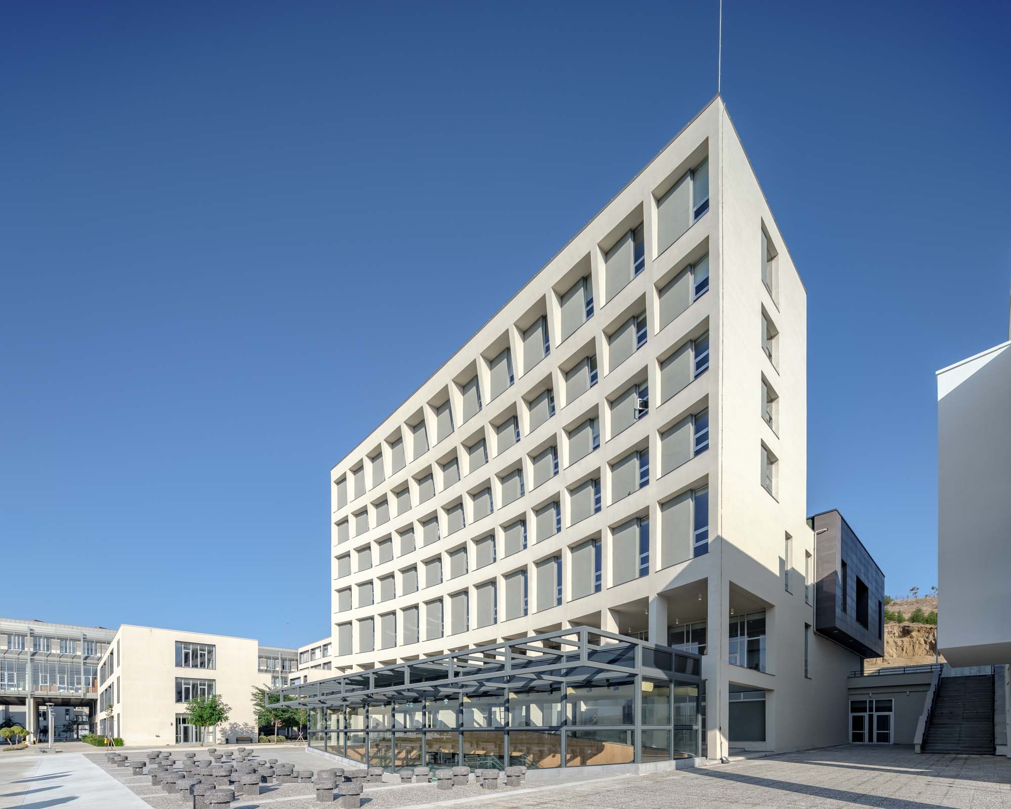 جامعة تشانكايا-ÇANKAYA ÜNİVERSİTESİ