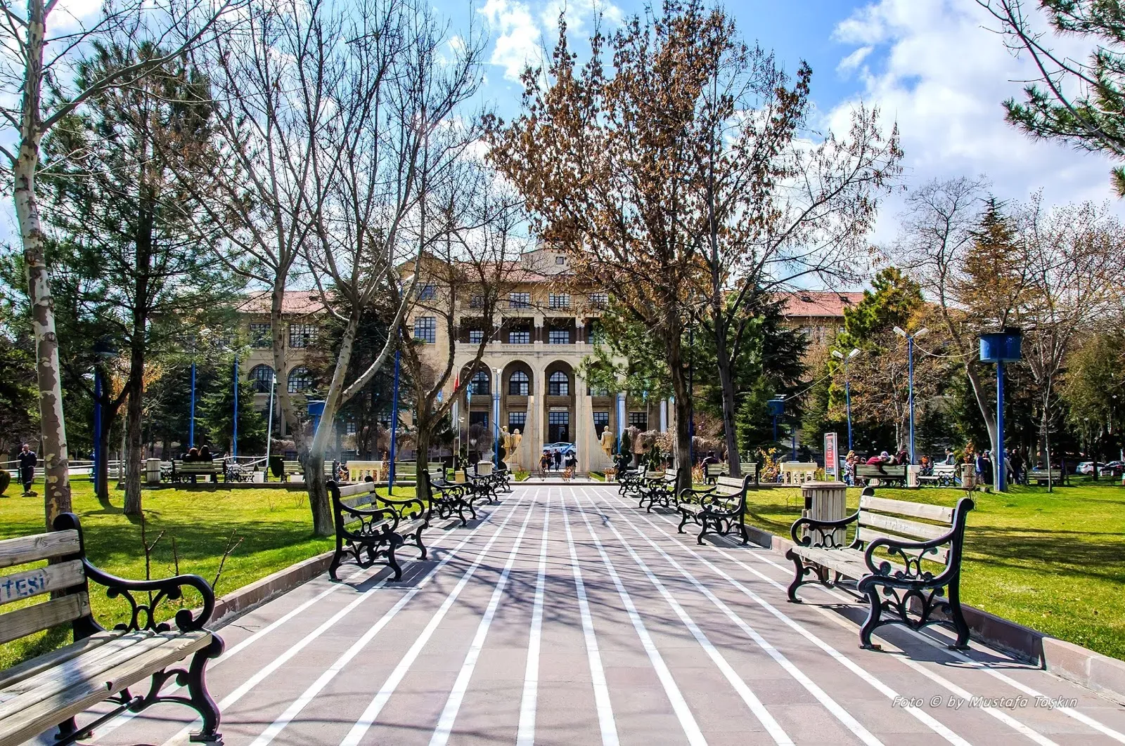 ANKARA HACI BAYRAM VELİ ÜNİVERSİTESİ _ جامعة انقرة هجي بيرم ولي