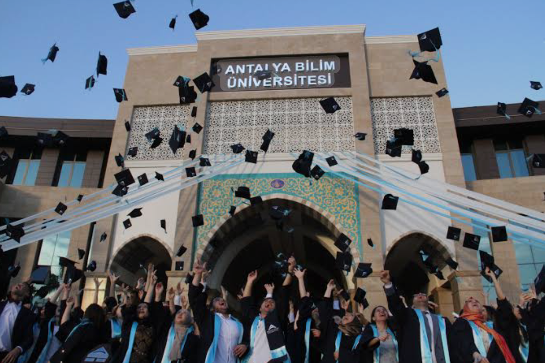 ANTALYA BİLİM ÜNİVERSİTESİ - جامعة أنطاليا للعلوم 