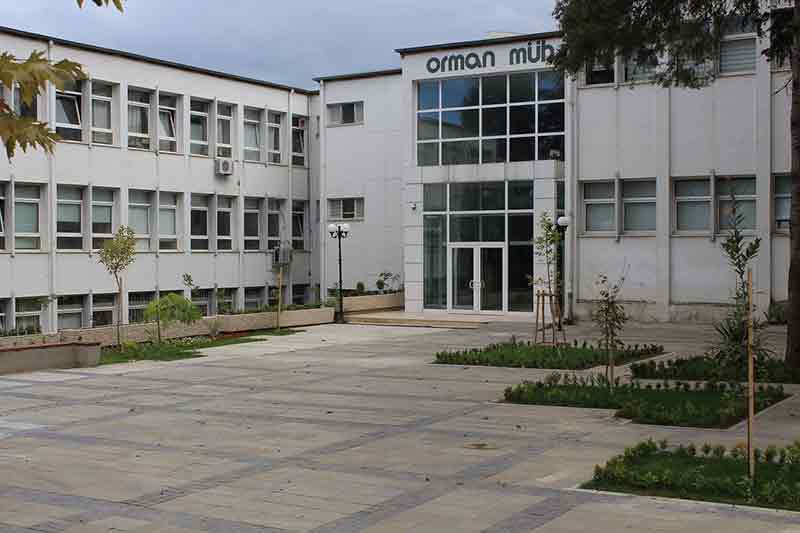 جامعة كارادينيز التقنية - Karadeniz Teknik Üniversitesi