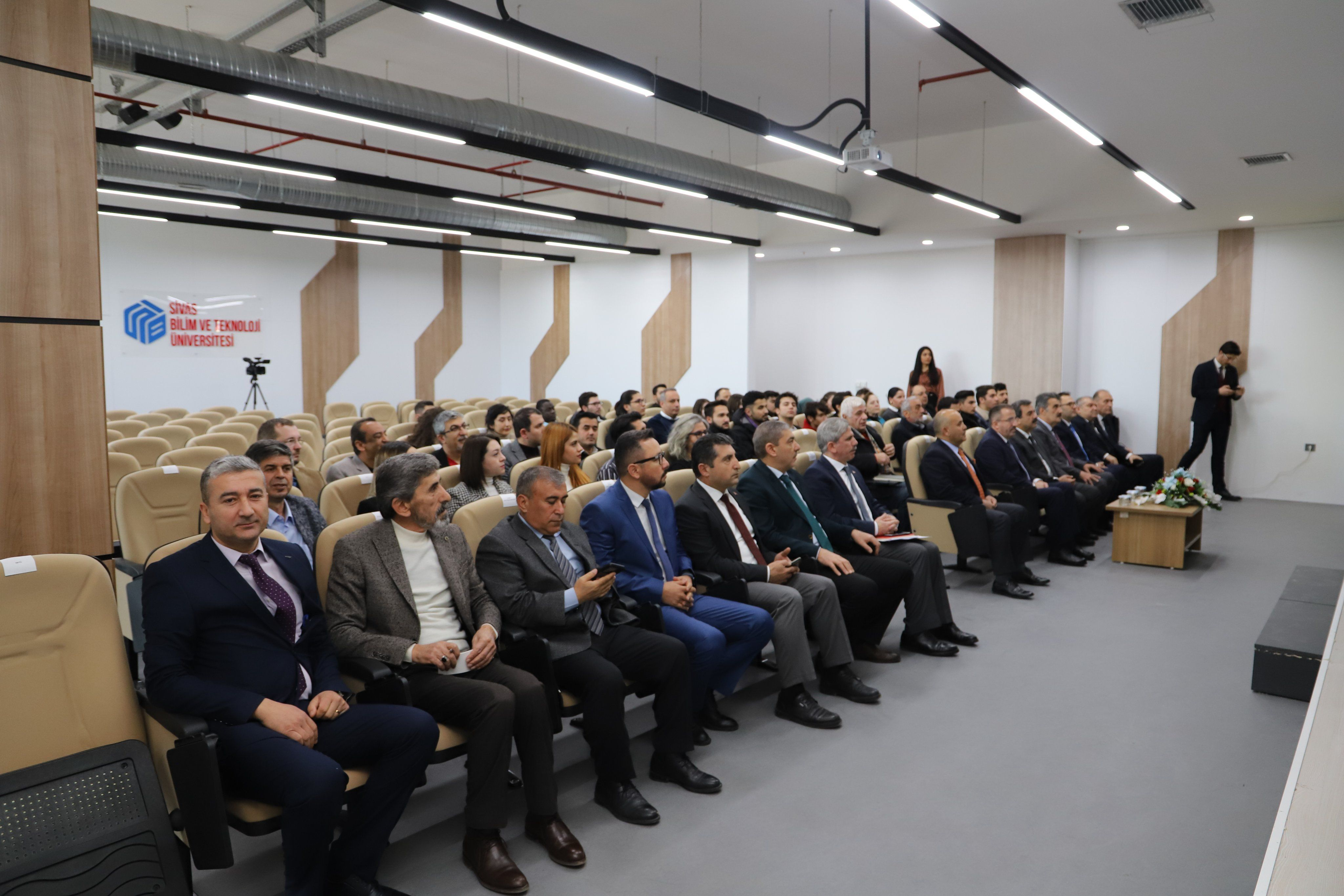 SİVAS BİLİM VE TEKNOLOJİ  ÜNİVERSİTESİ
