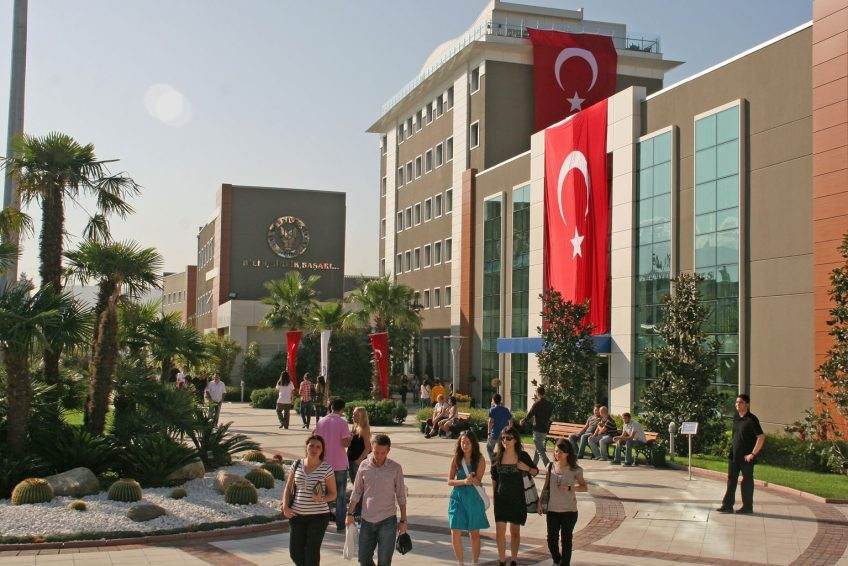  جامعة يشار - YAŞAR ÜNİVERSİTESİ