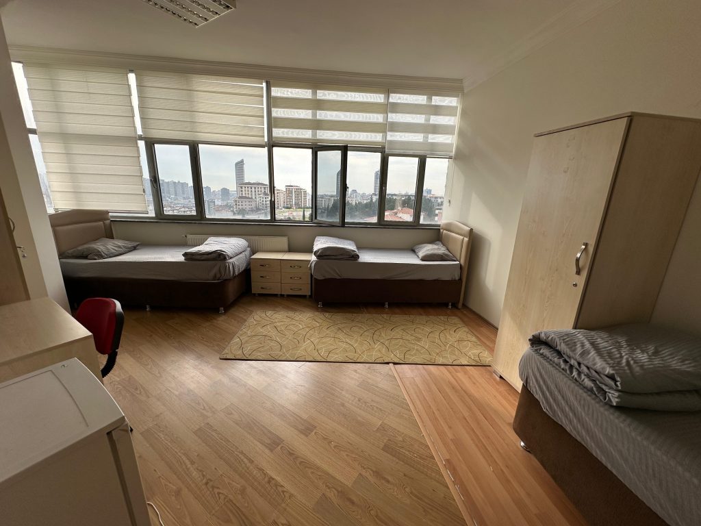 سكن طلاب وقف الديانة التركي - إسطنبول أسكدار للتعليم العالي (للذكور)-TÜRKİYE DİYANET VAKFI İSTANBUL ÜSKÜDAR YÜKSEKÖĞRENİM ERKEK ÖĞRENCİ YURDU  