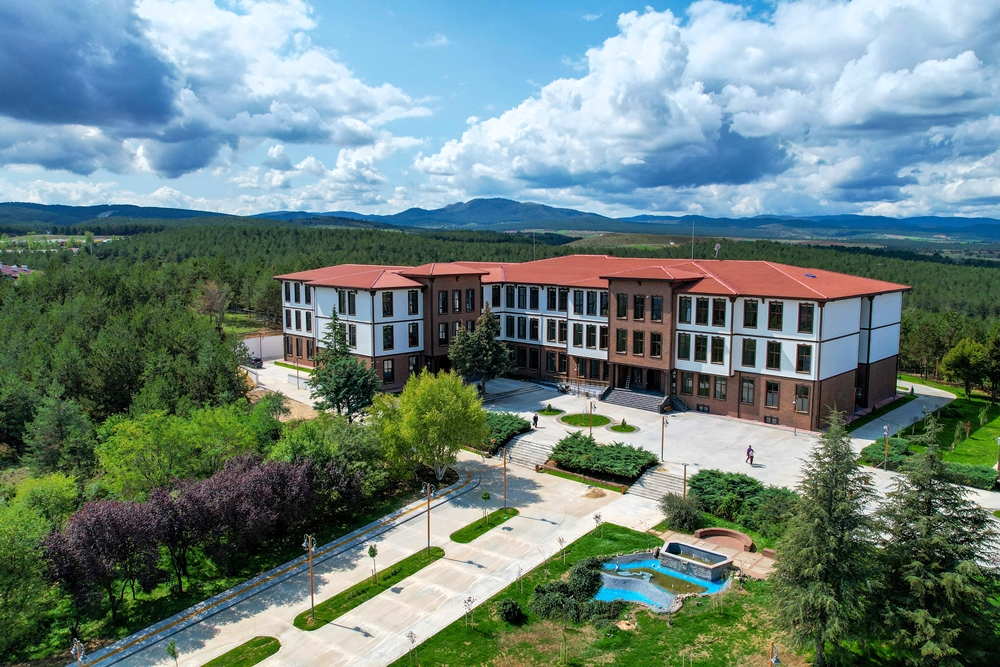 جامعة كاستامونو - Kastamonu Üniversitesi