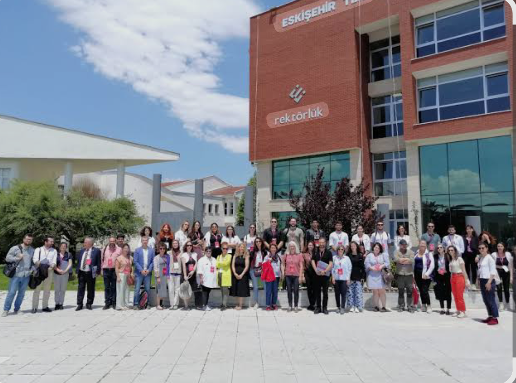 جامعة إسكي شهير التقنية -ESKİŞEHİR TEKNİK ÜNİVERSİTESİ