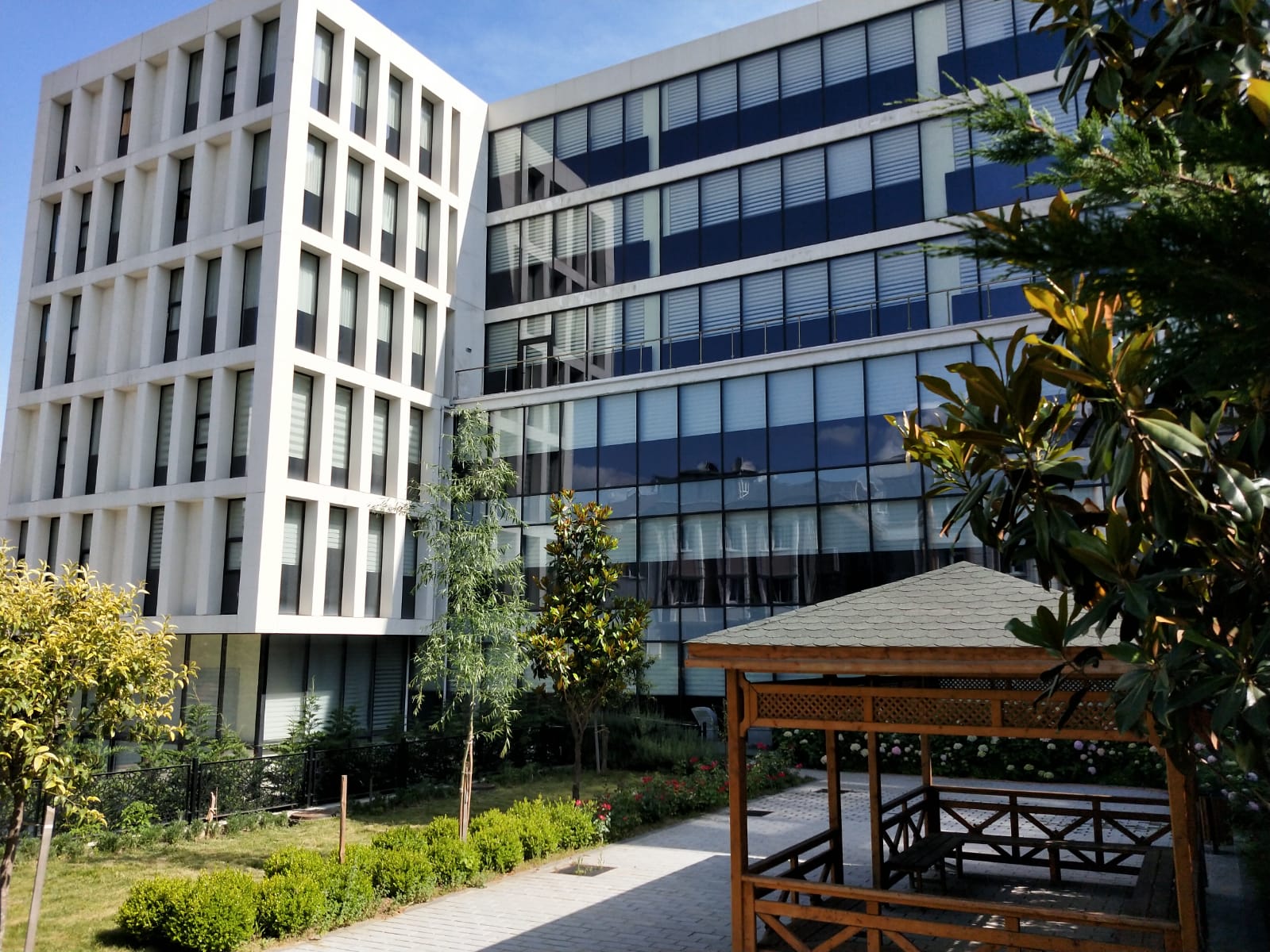 TÜRKİYE DİYANET VAKFI İSTANBUL YÜKSEKÖĞRENİM KIZ ÖĞRENCİ YURDU