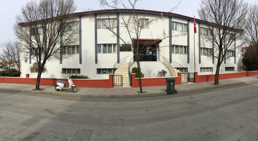 İhlas Vakfı Özel Esentepe Yükseköğrenim Erkek Öğrenci Yurdu