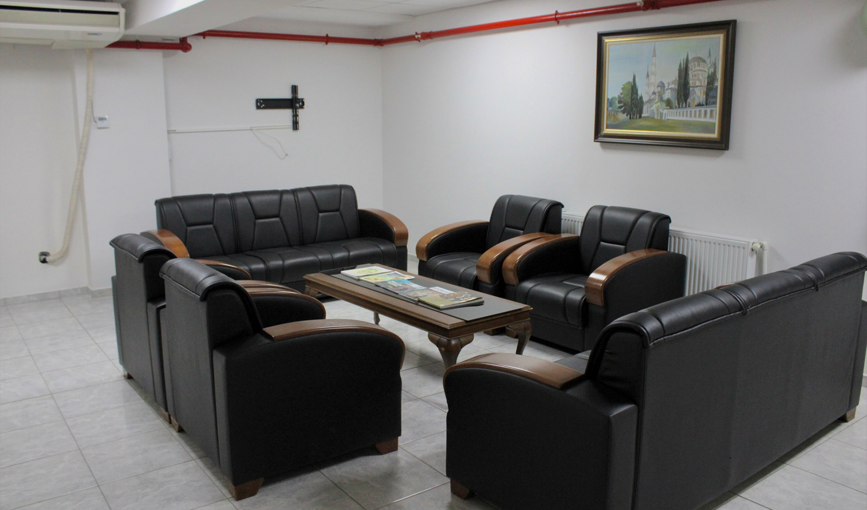 Özel İnsan Vakfı Bornova Yükseköğretim Kız Öğrenci Yurdu