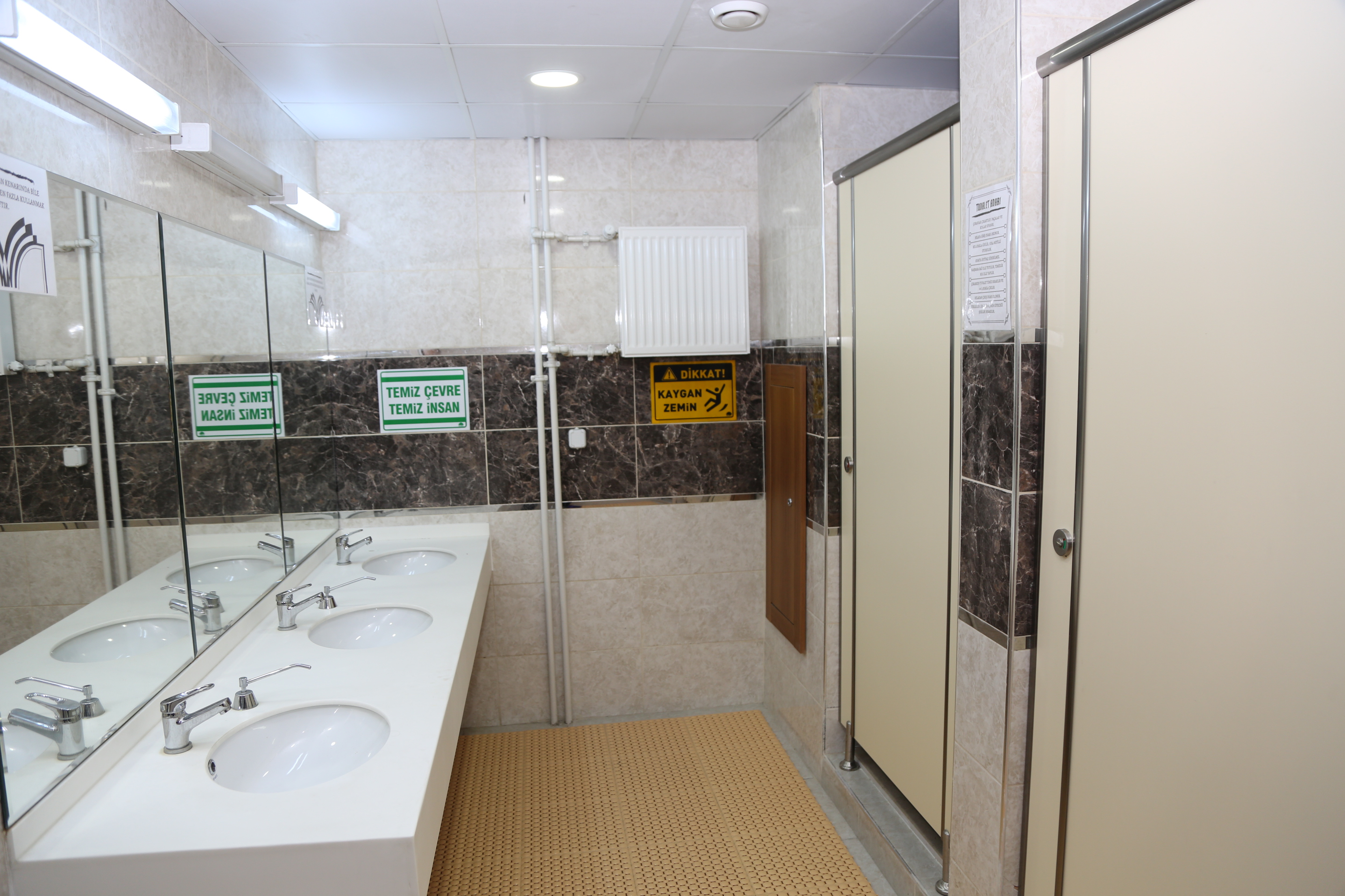 Sabri Ülker Yükseköğretim Kız Öğrenci Yurdu