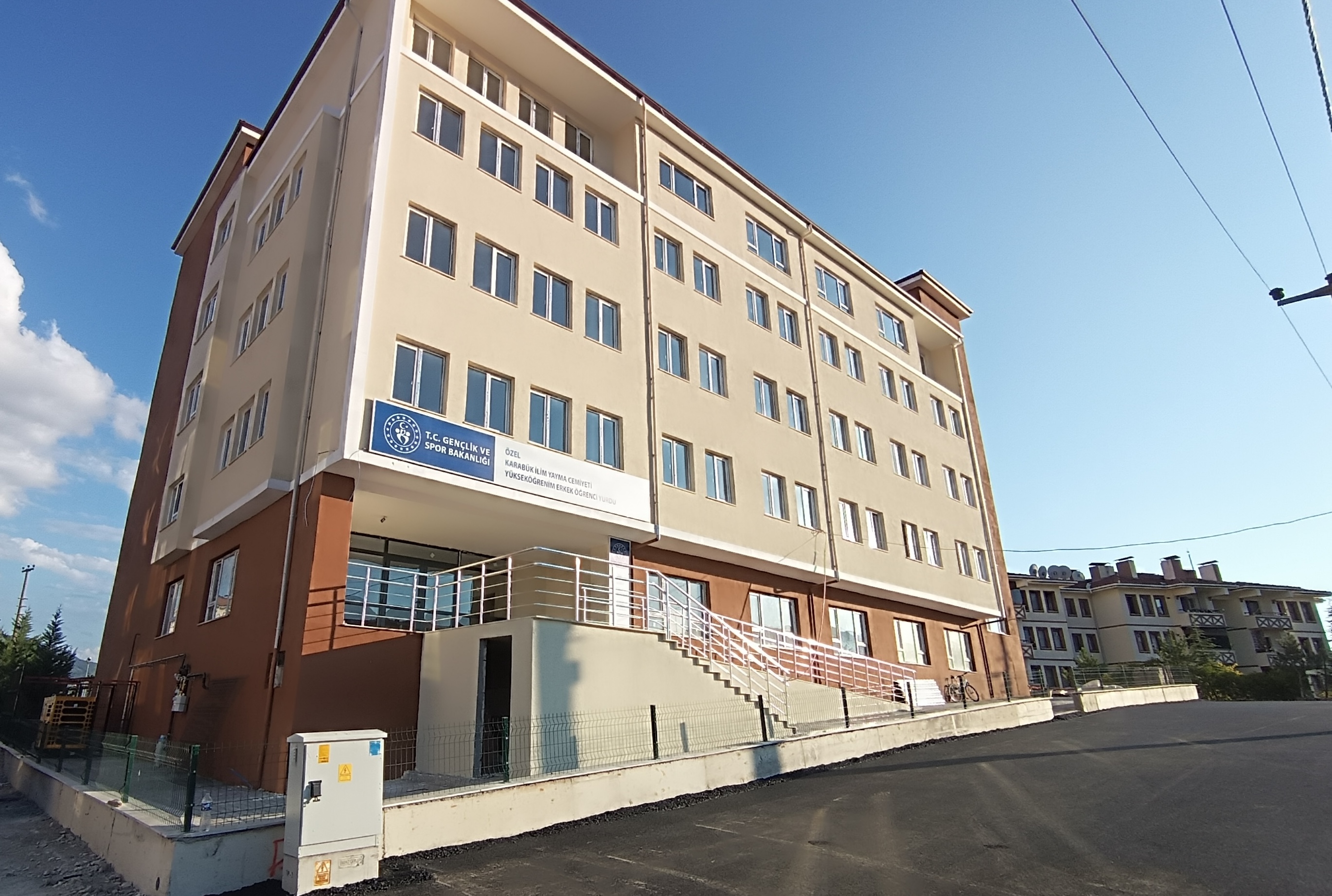 Karabük İlim Yayma Yükseköğretim Erkek Öğrenci Yurdu