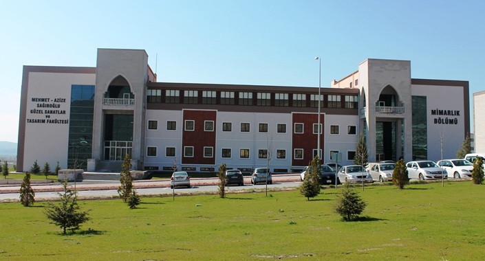 NUH NACİ YAZGAN ÜNİVERSİTESİ - جامعة نُوح نَاجِي يَازْجَان