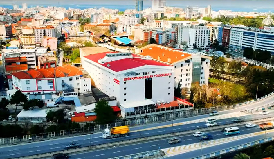 مدرسة إزمير كافرام المهنية - İZMİR KAVRAM MESLEK YÜKSEKOKULU